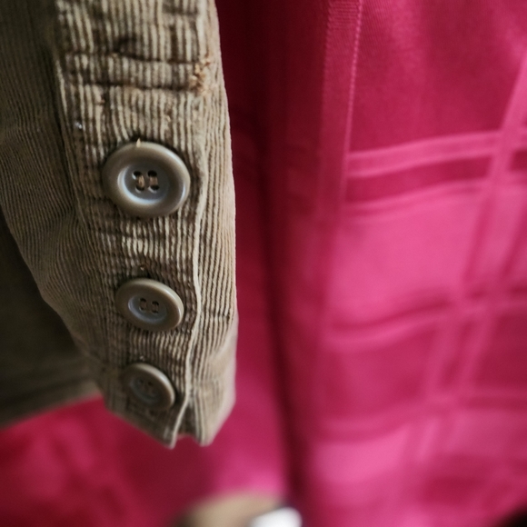 Plus Size Top - Picture 2 of 4